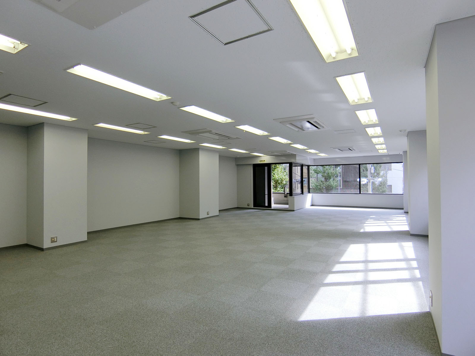 オフィス室内参考画像（2階）