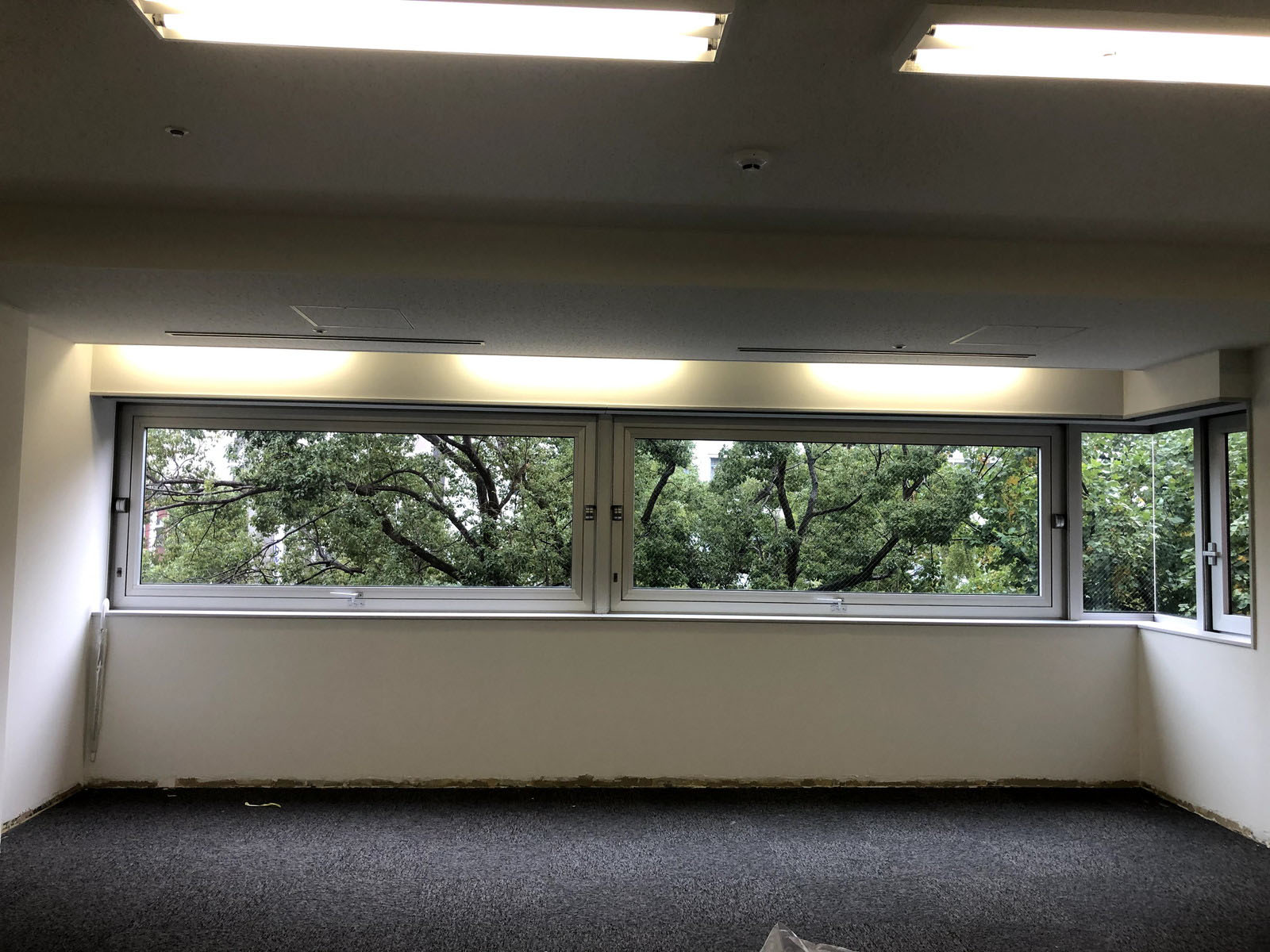オフィス室内参考画像（4階）