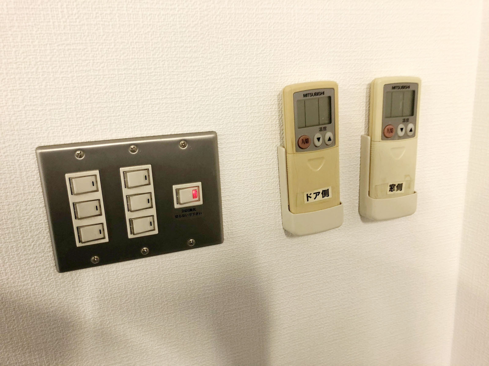 スイッチ類