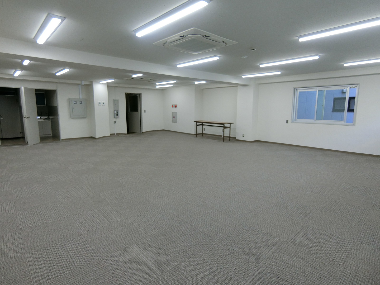 オフィス室内参考画像（6階）