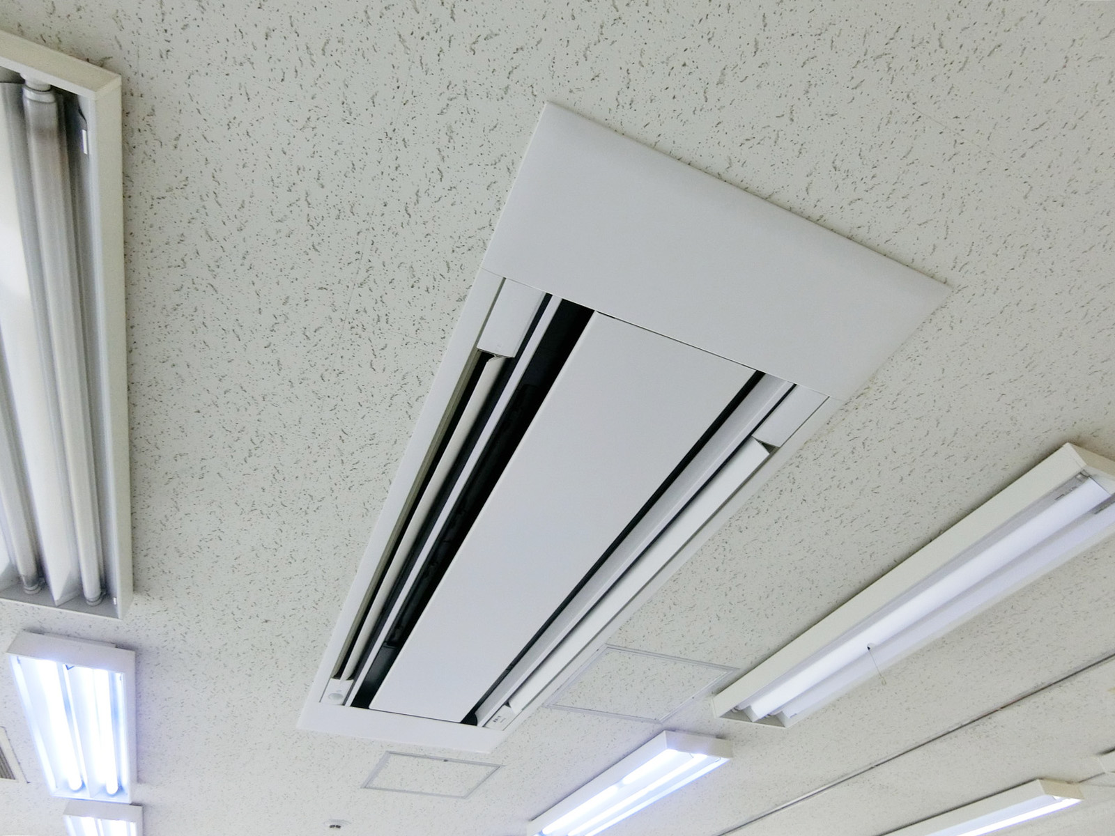 空調