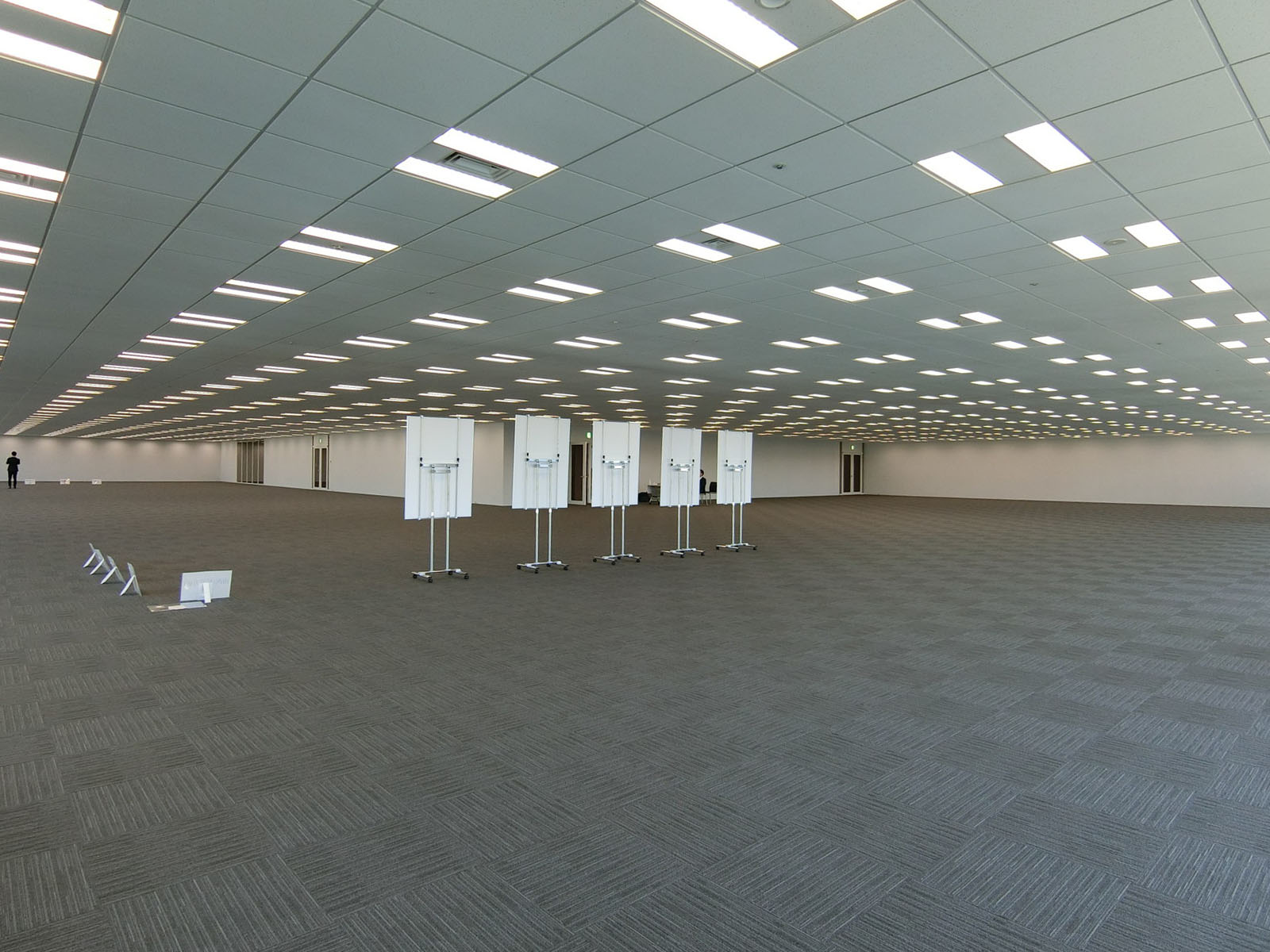 オフィス室内参考画像（7階）