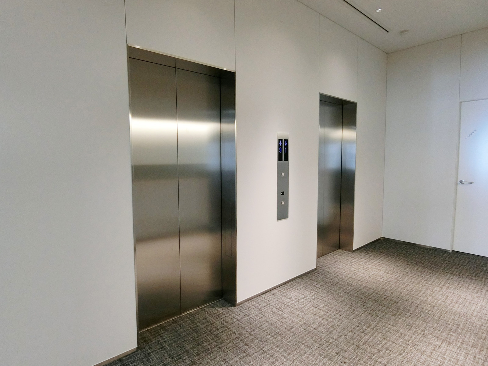 エレベーター