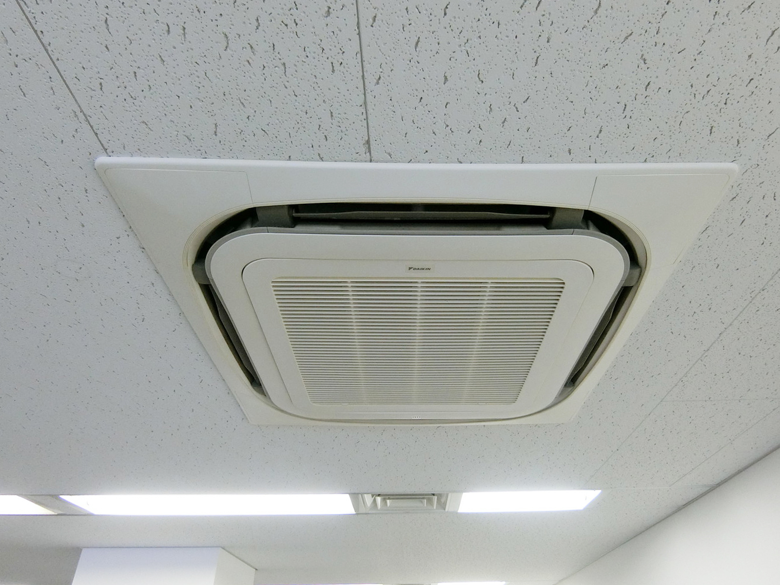 空調