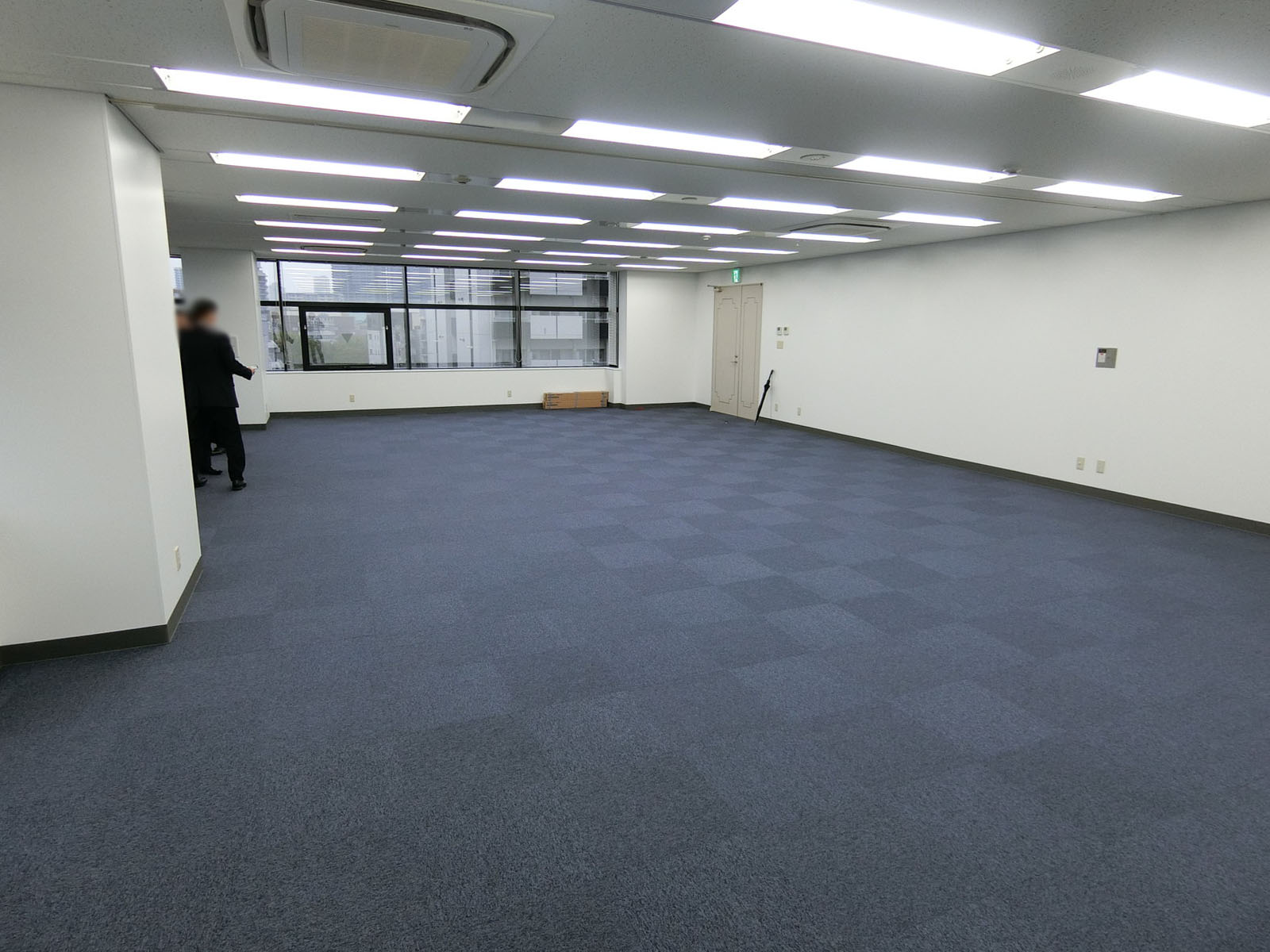 オフィス室内参考画像