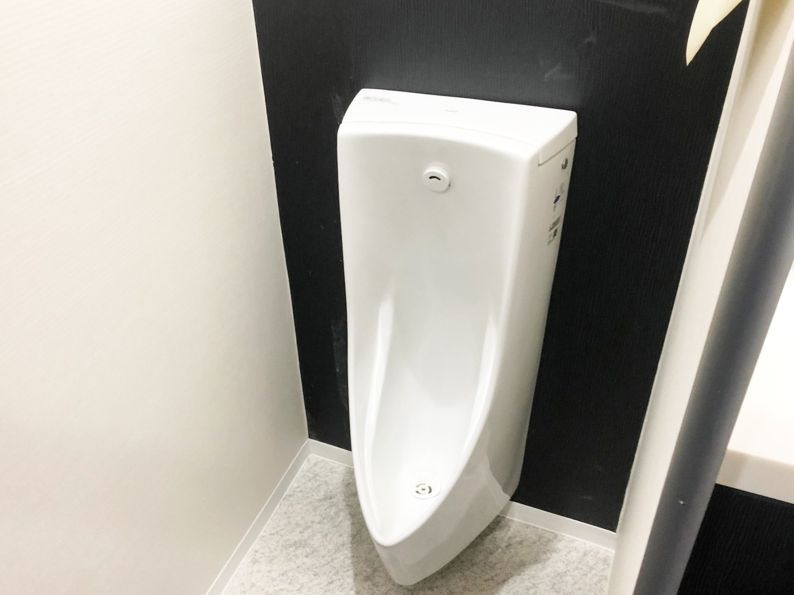男性用トイレ