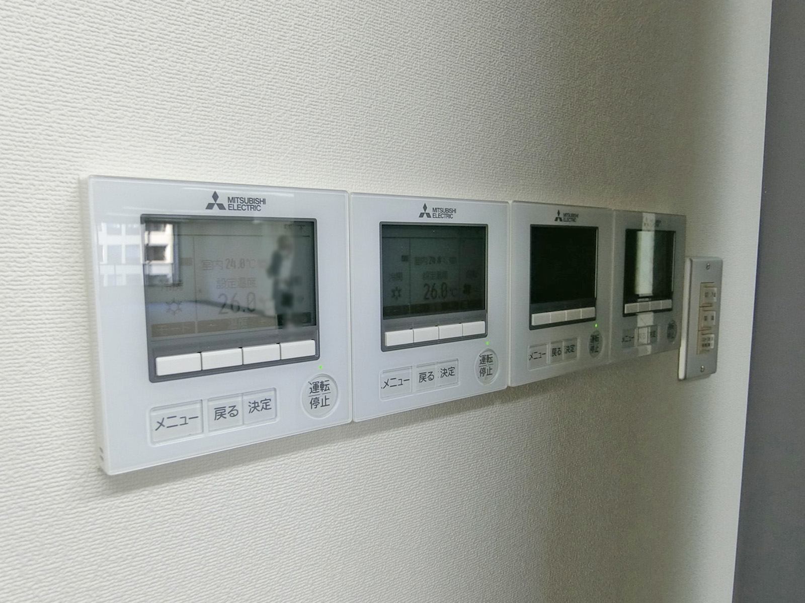 空調のスイッチ