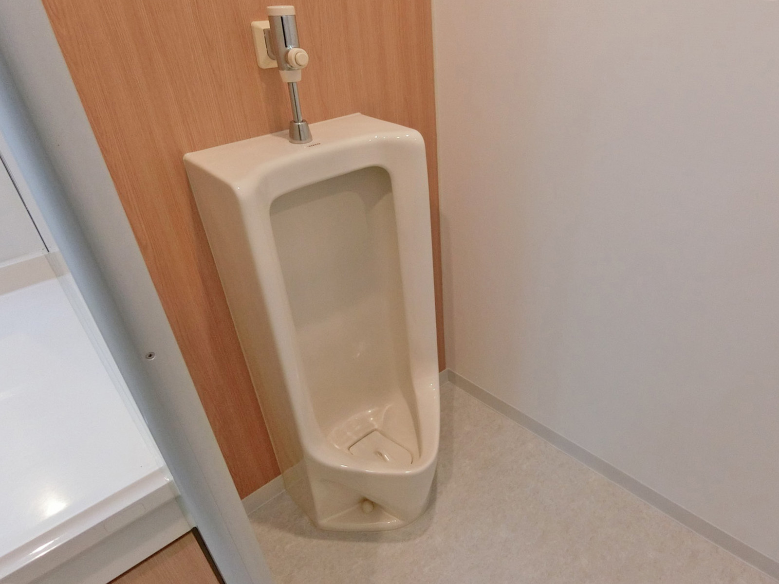 男性用トイレ