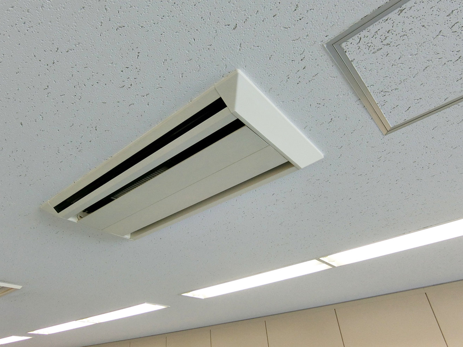 空調