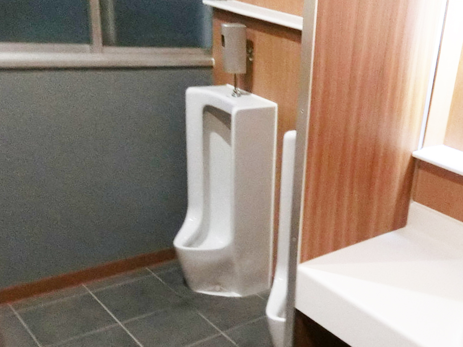 男性用トイレ