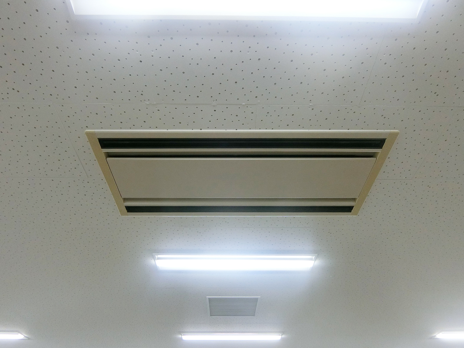空調