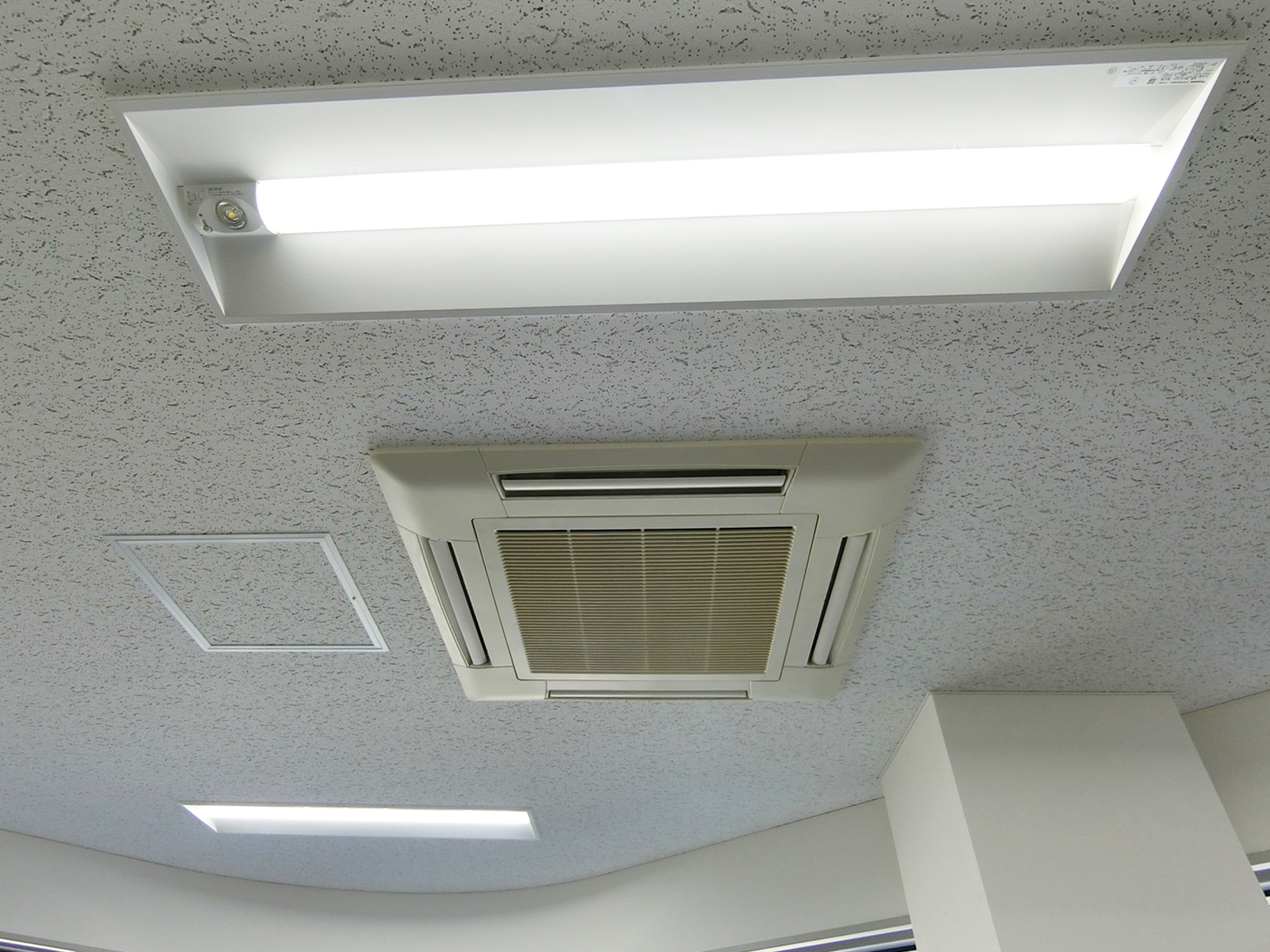 空調