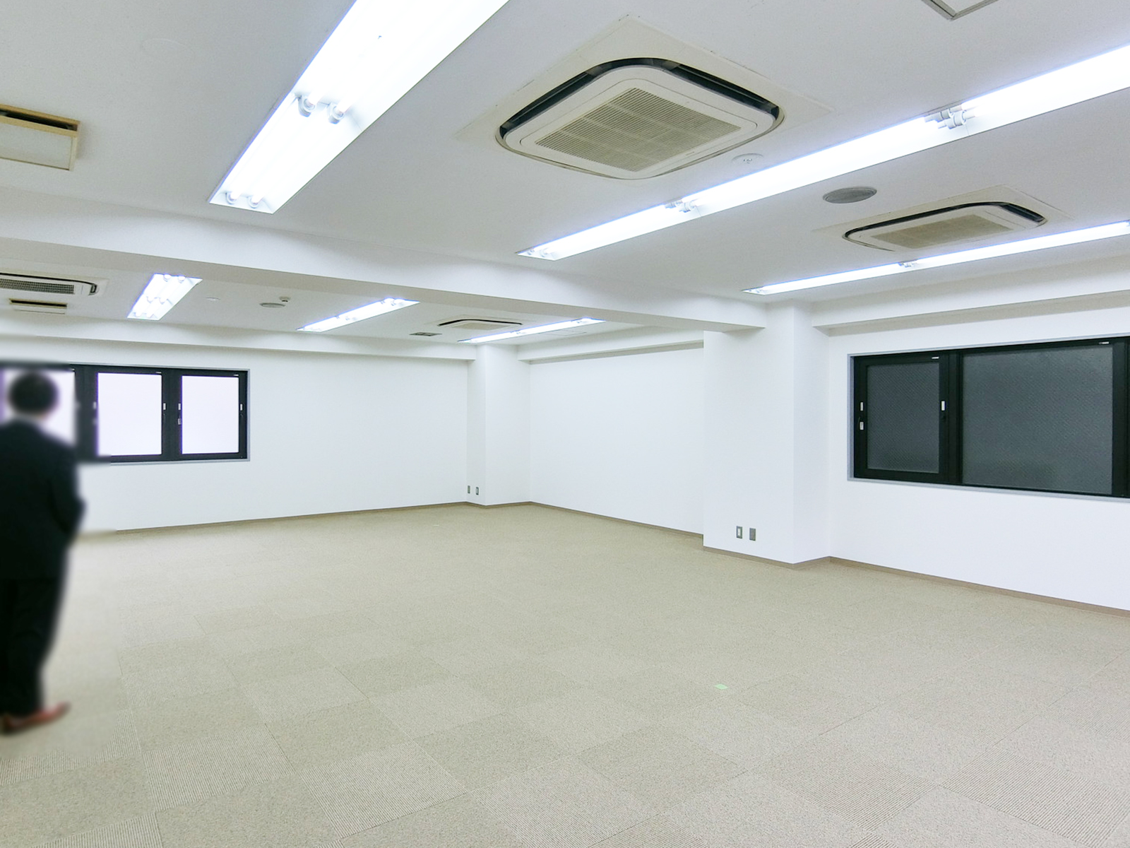 別角度の様子