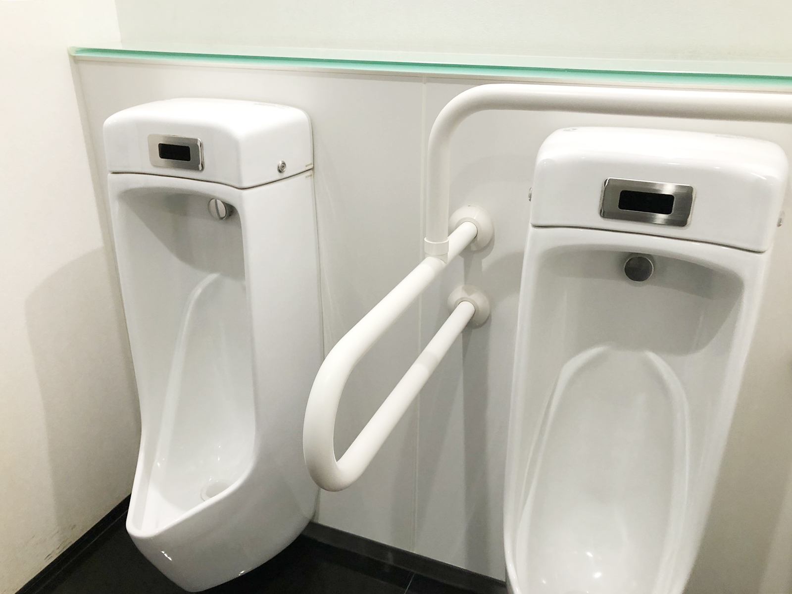 男性用トイレ