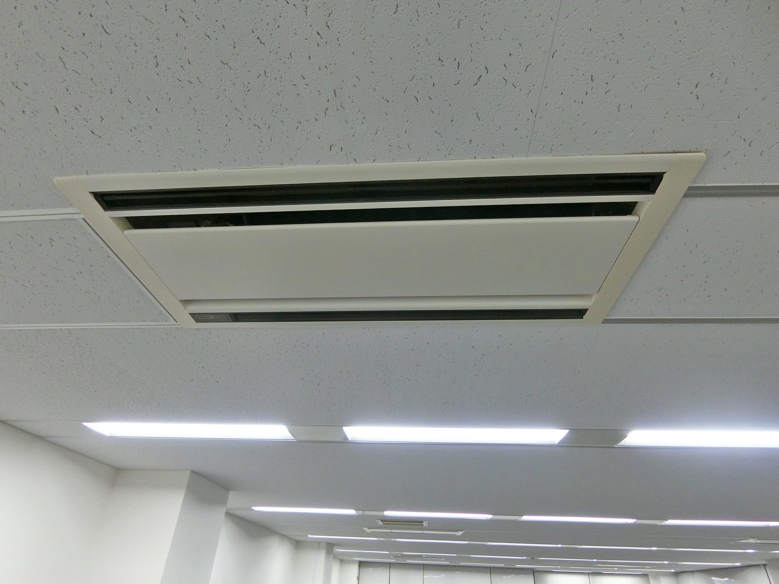 空調
