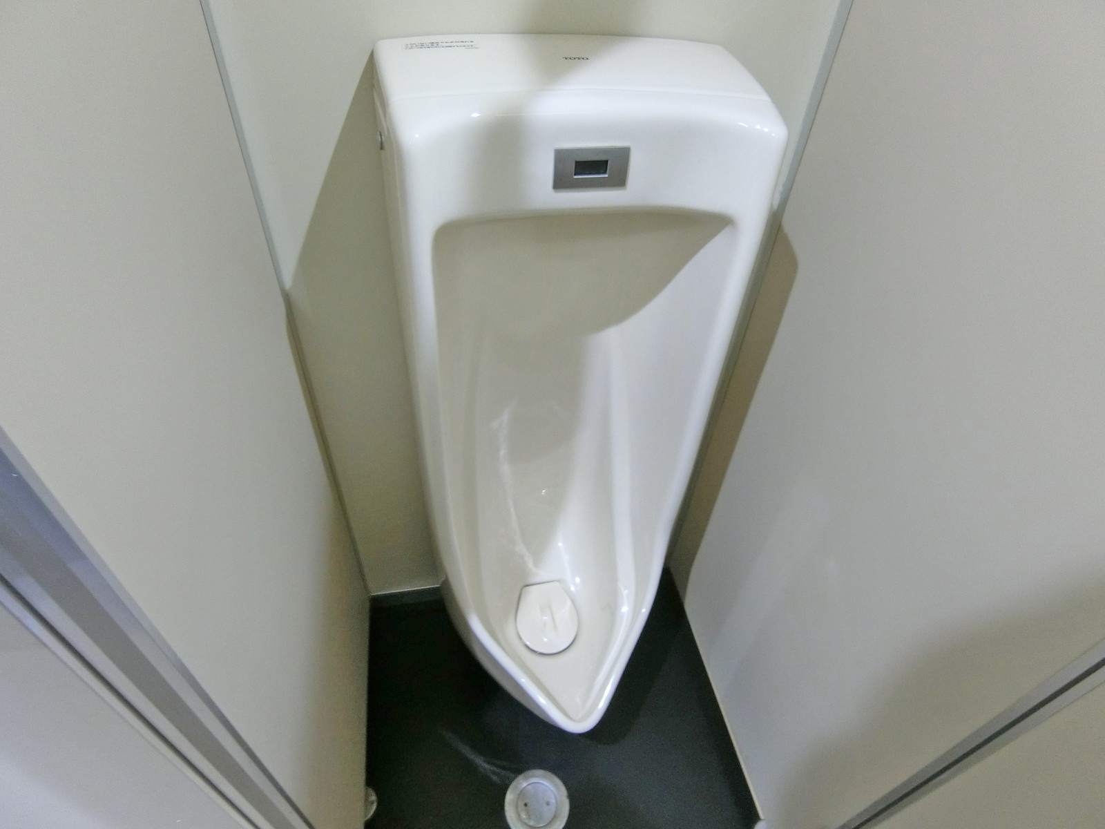 男性用トイレ