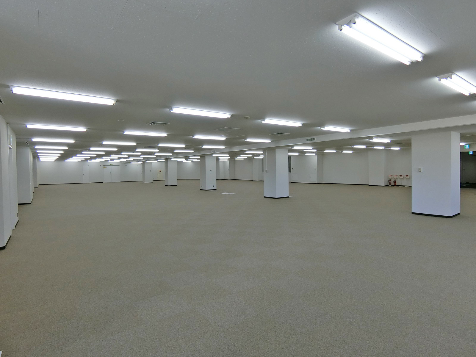オフィス室内参考画像（6階）
