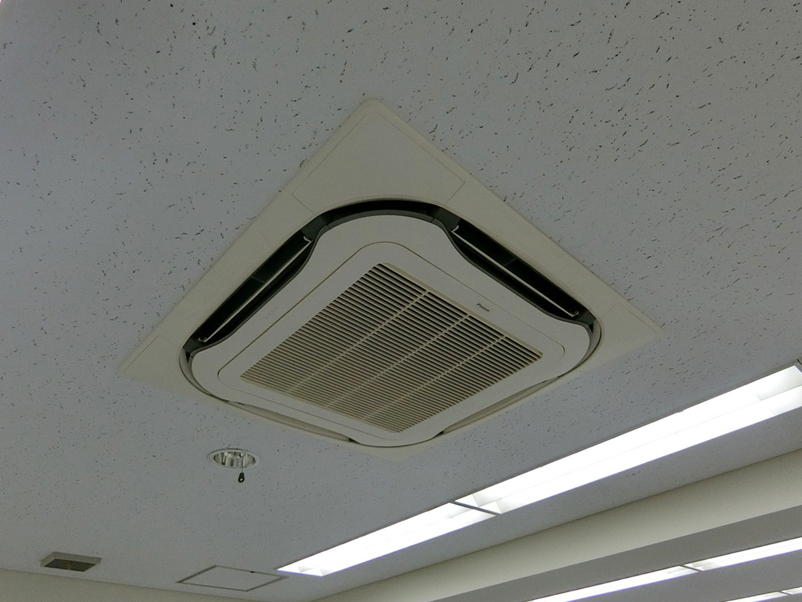 空調