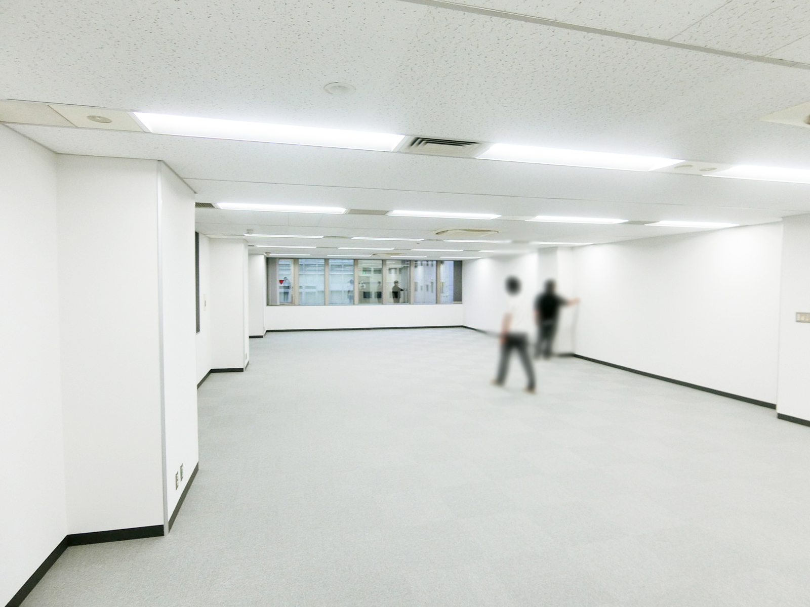 別角度の様子