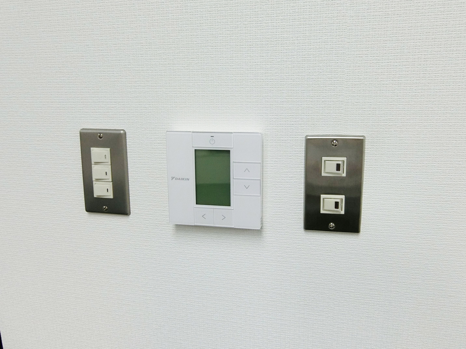 スイッチ類