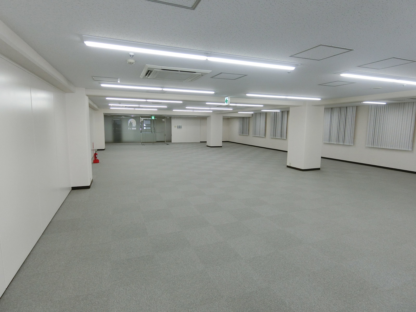 オフィス室内参考画像（7階・約72坪）