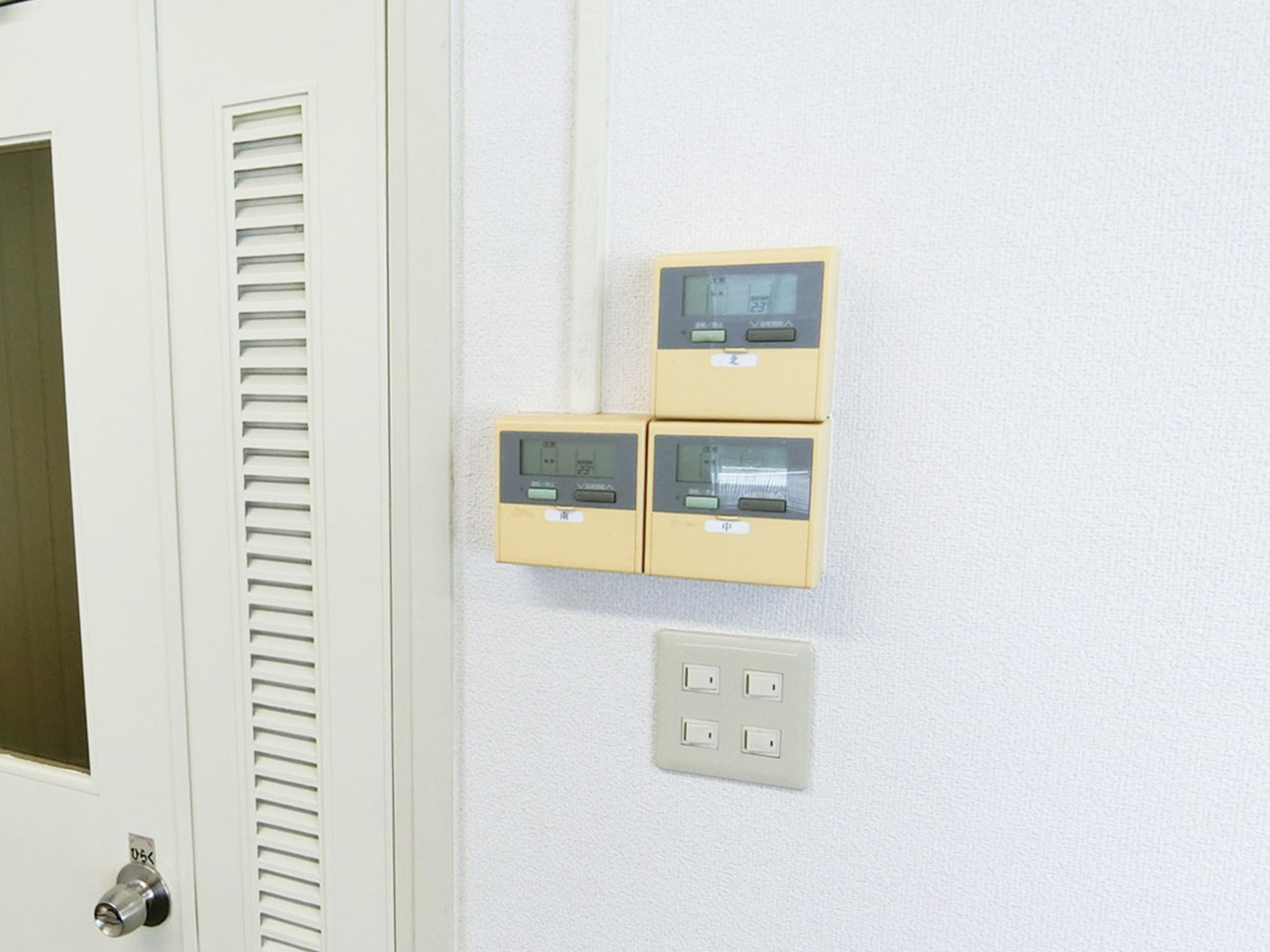 スイッチ類