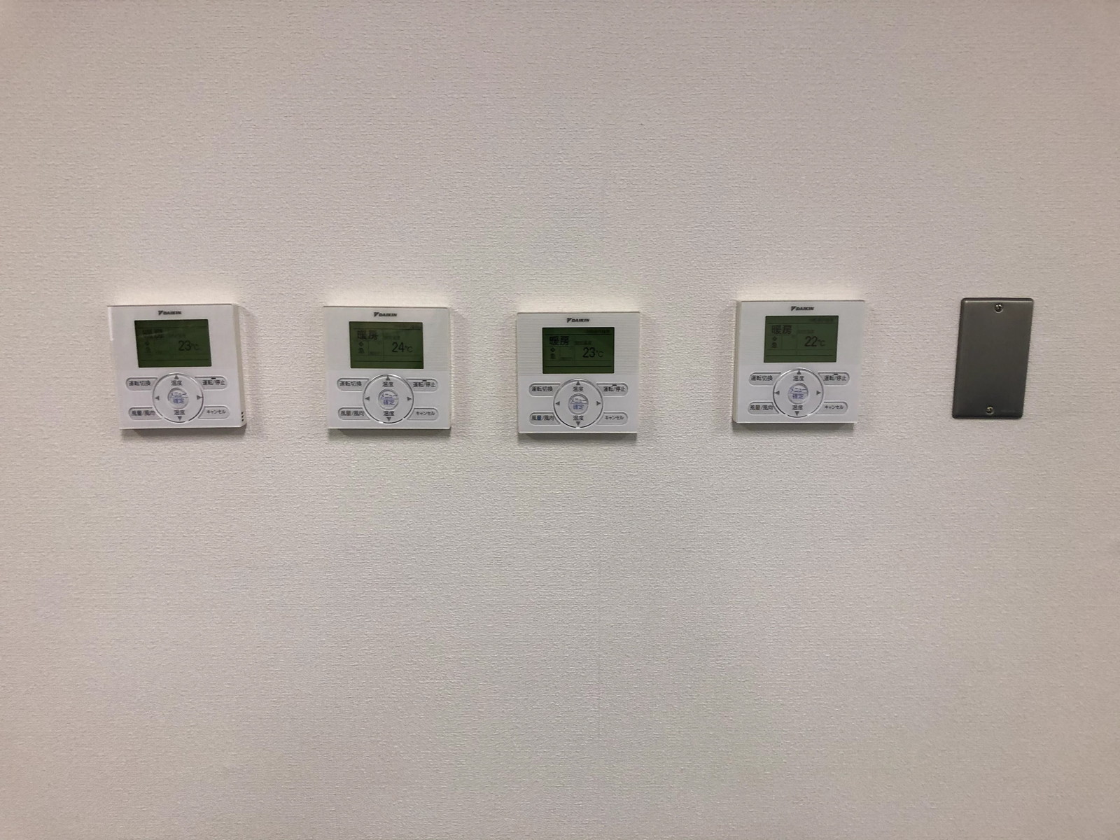 スイッチ類
