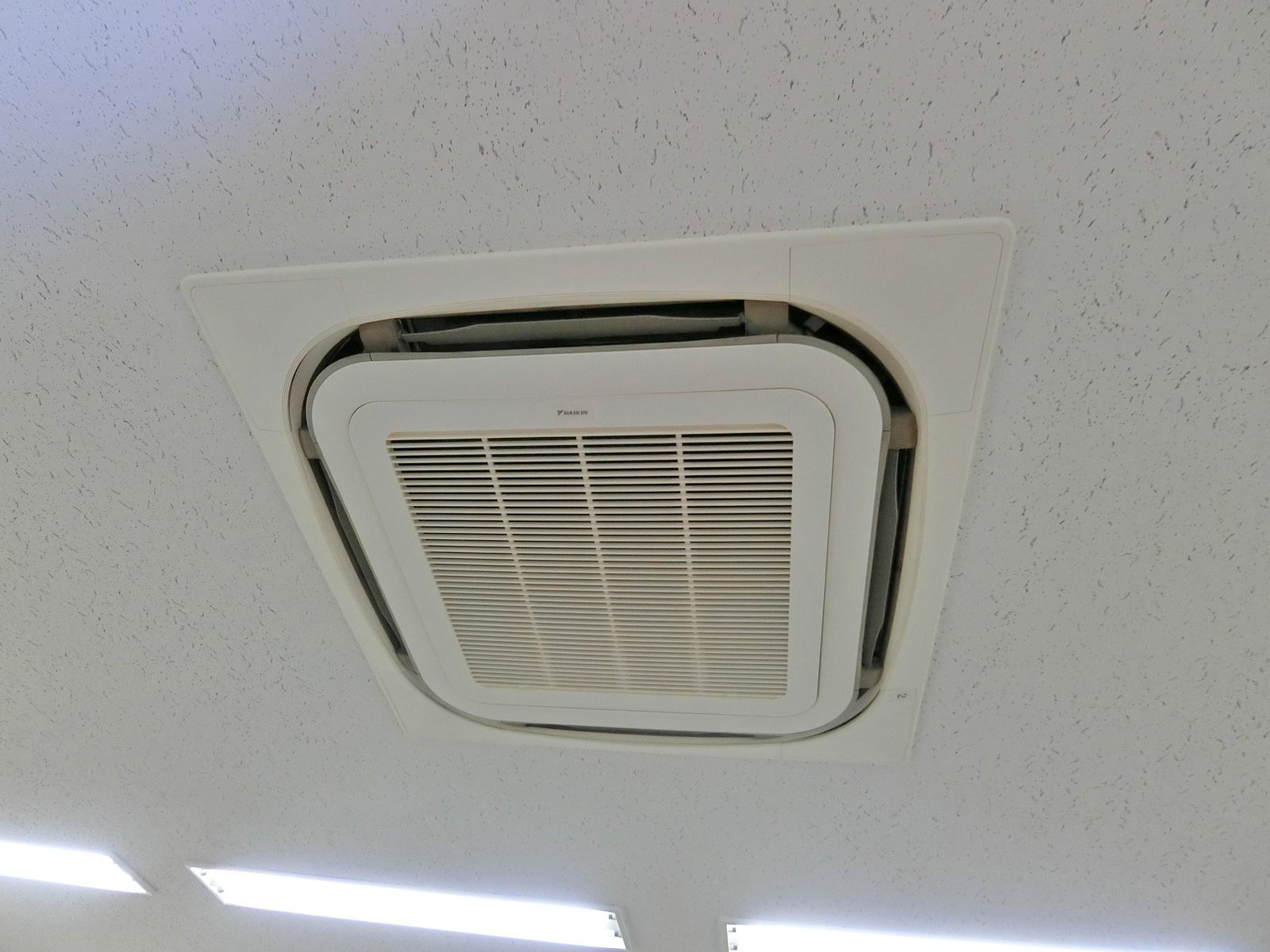 空調
