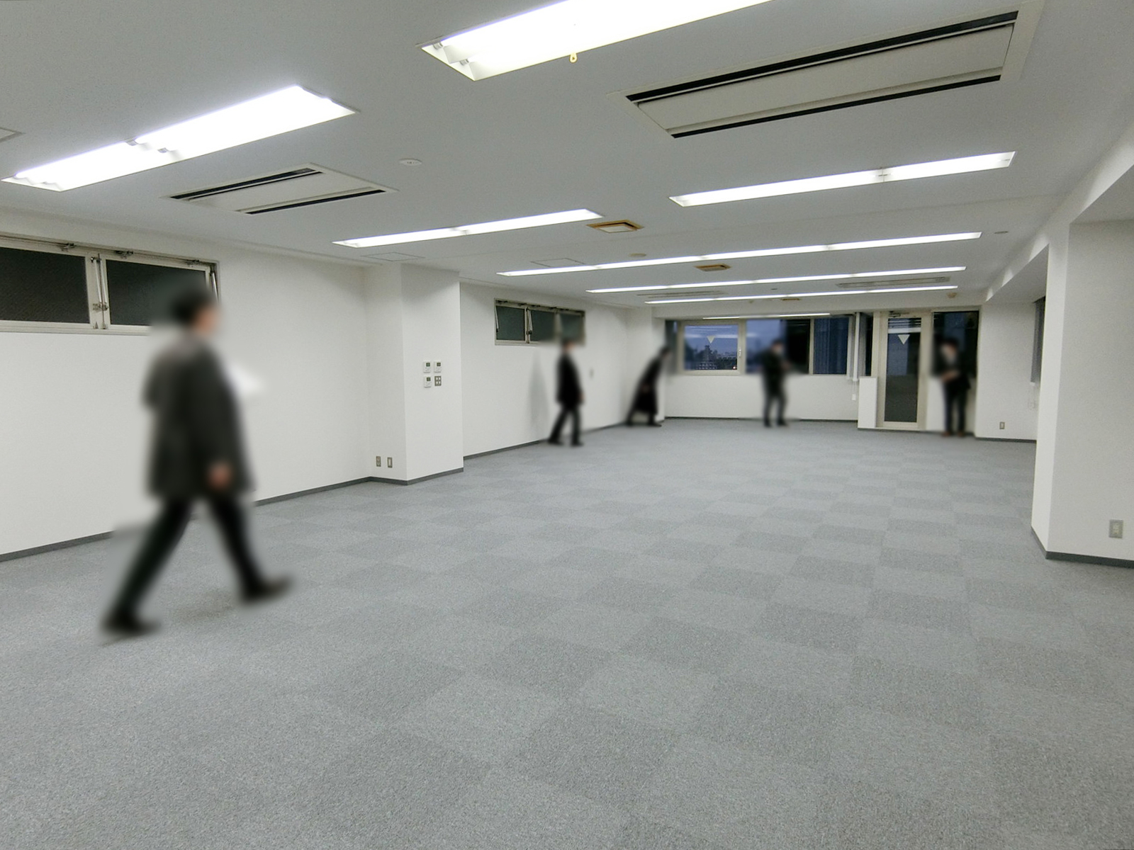 オフィス室内参考画像