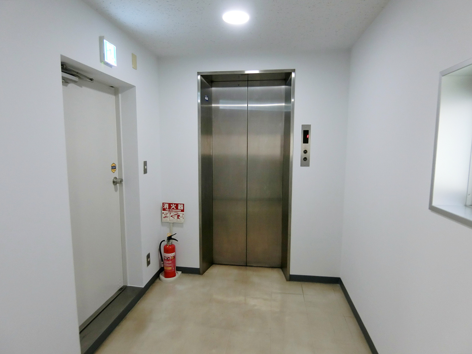エレベーター