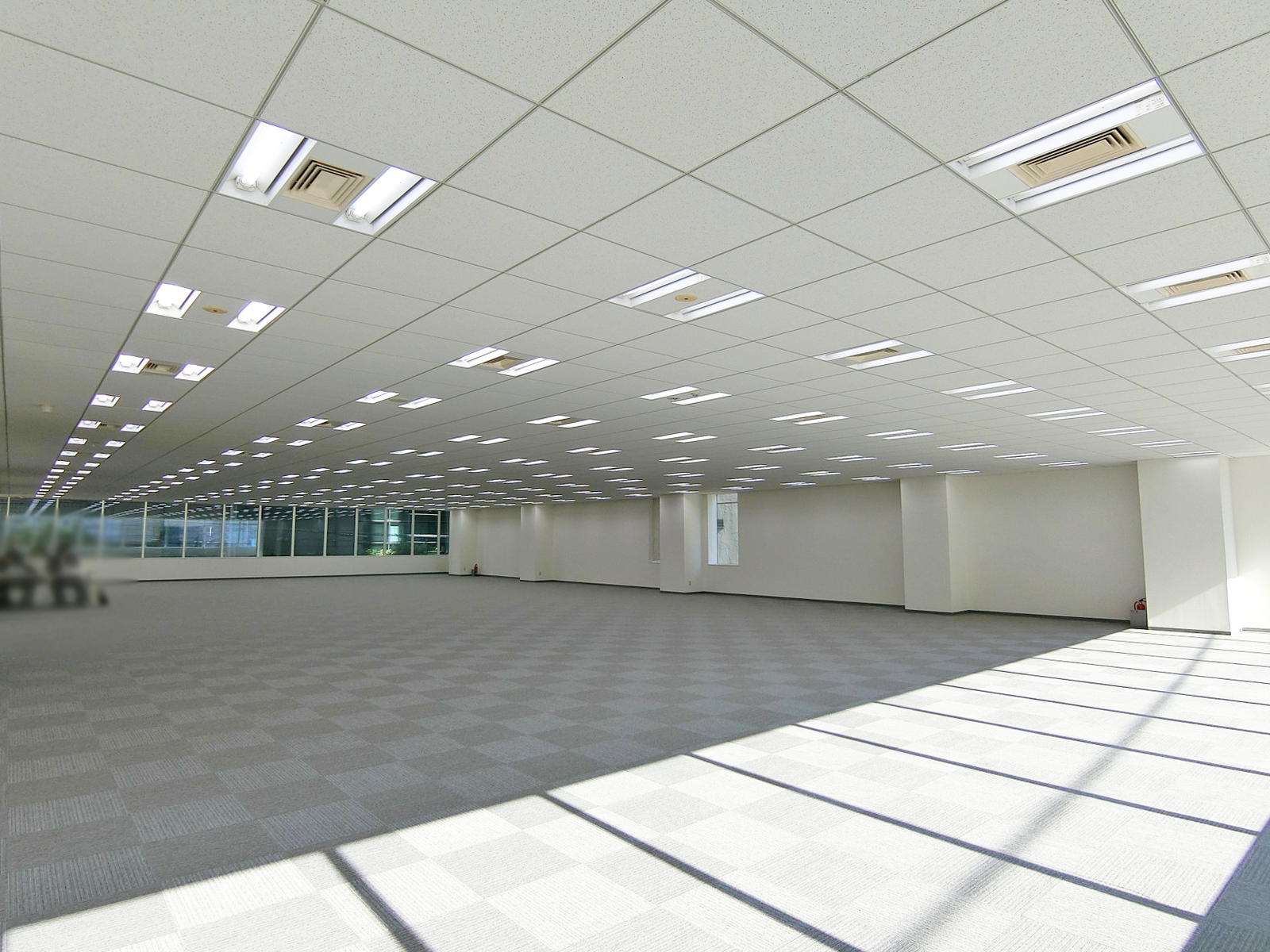 別フロアの様子(2階・約151坪)