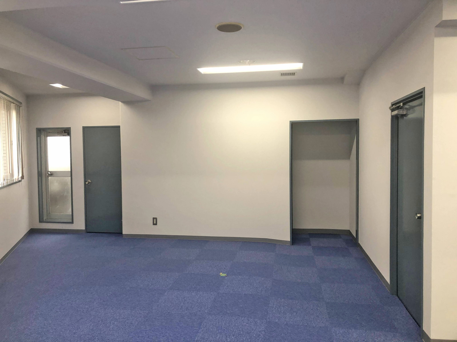 別角度の様子