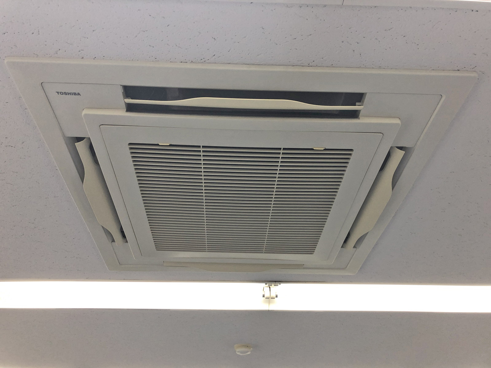 空調