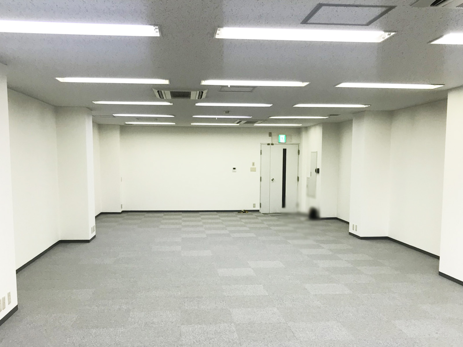 別角度の様子
