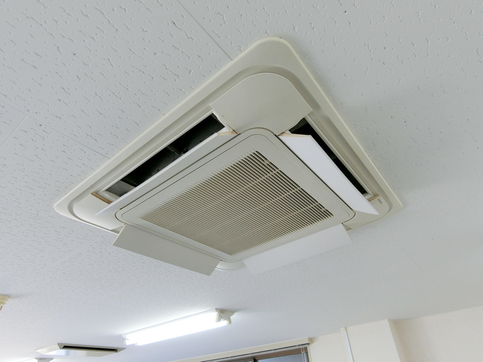 空調