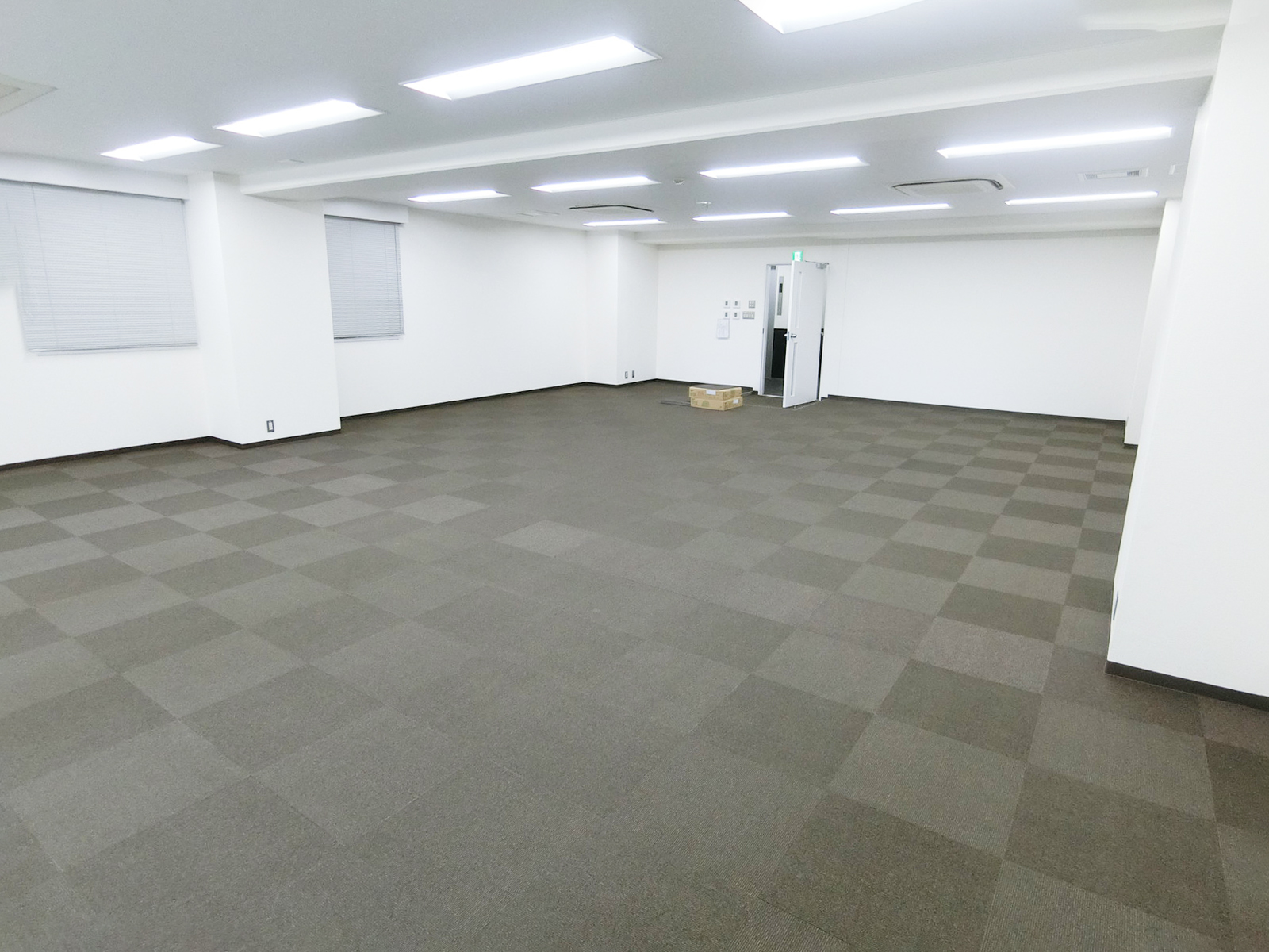 別角度の様子