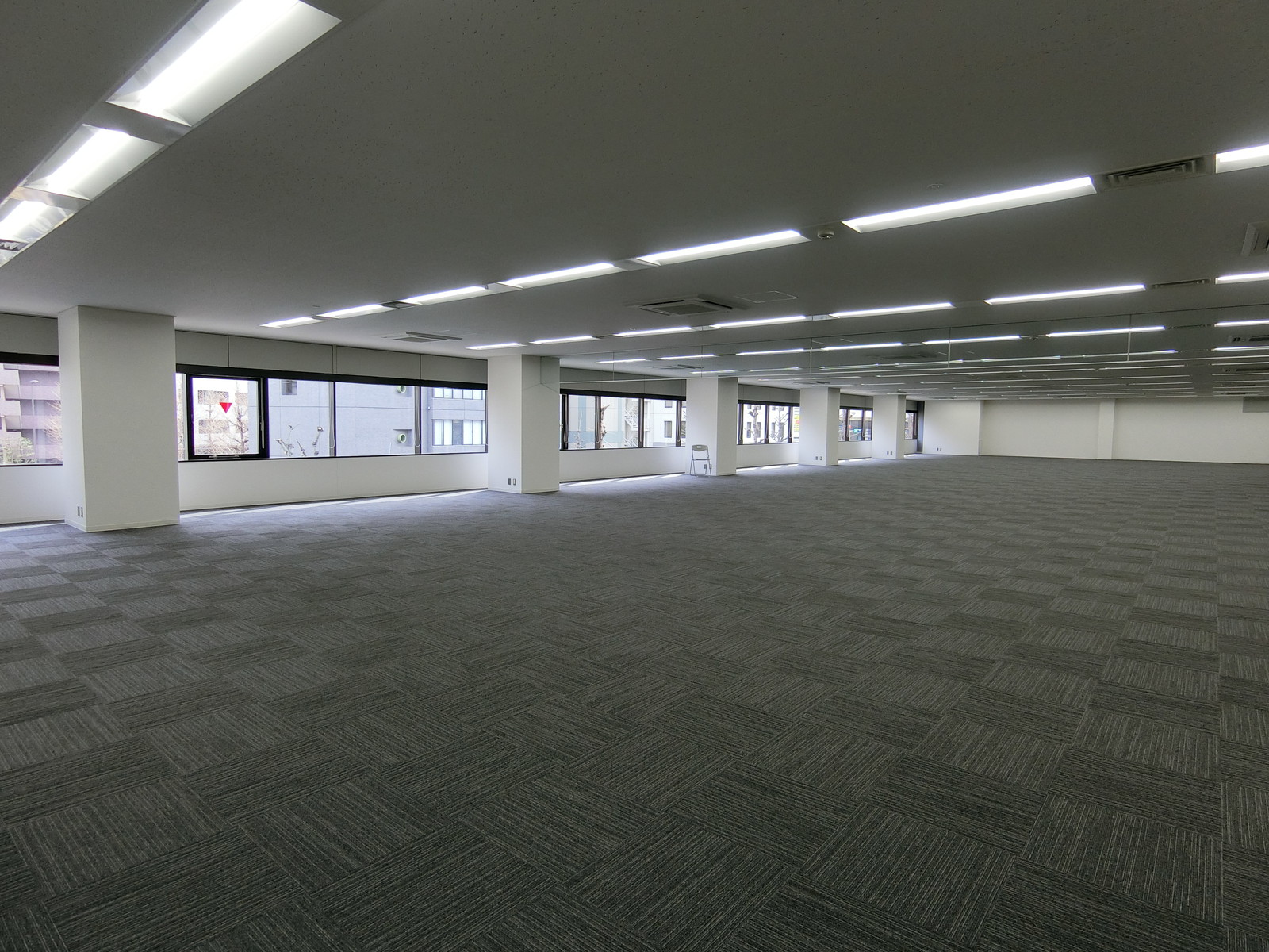 オフィス室内参考画像(3階)