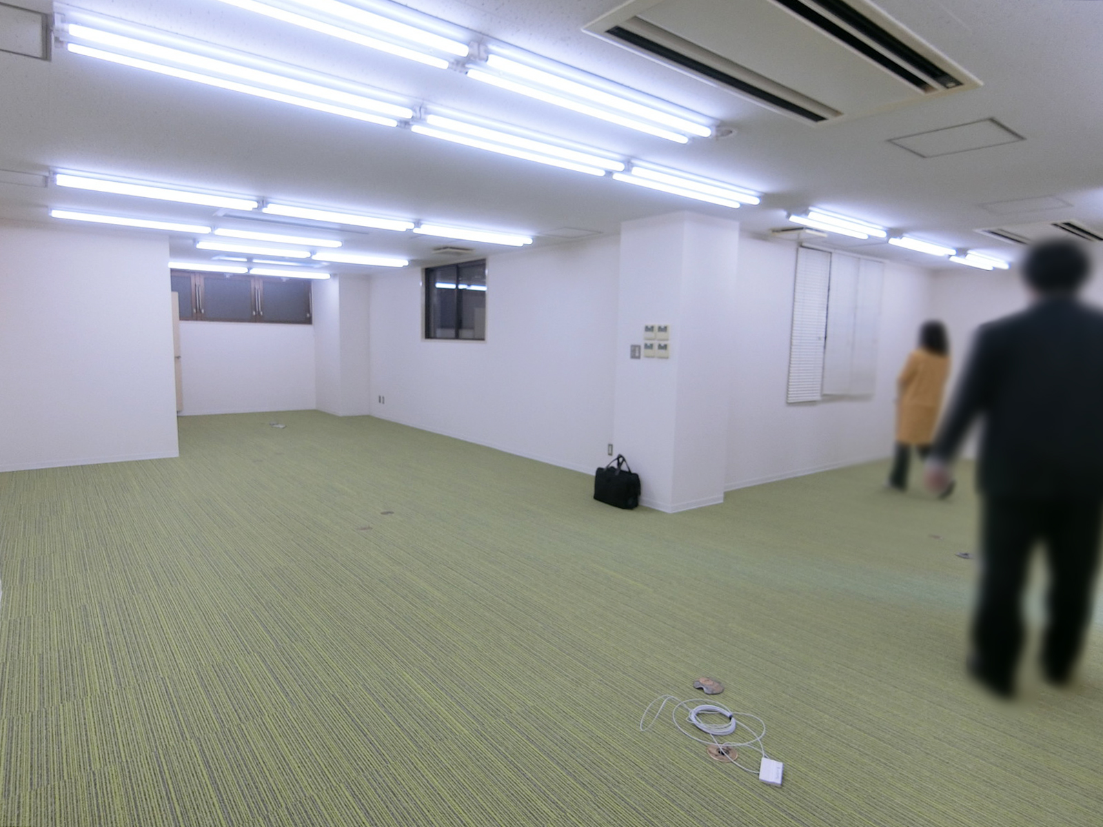 オフィス室内参考画像