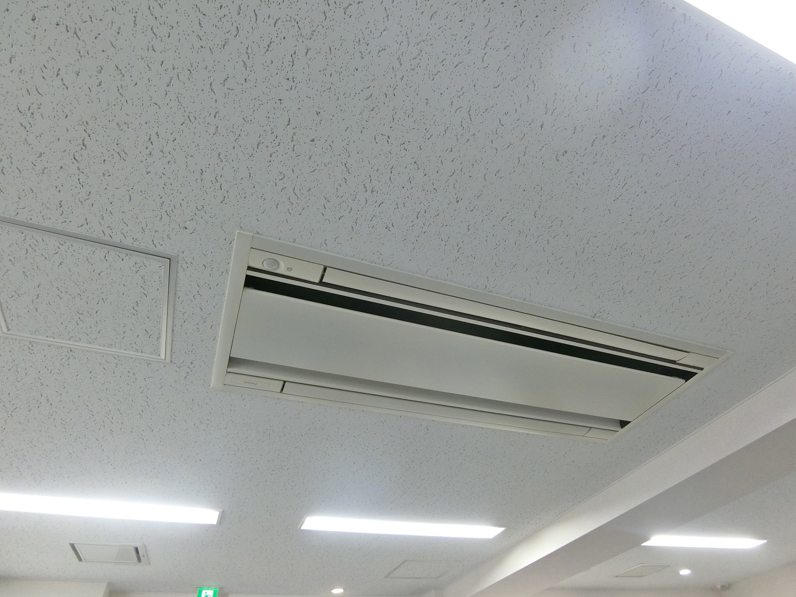 空調