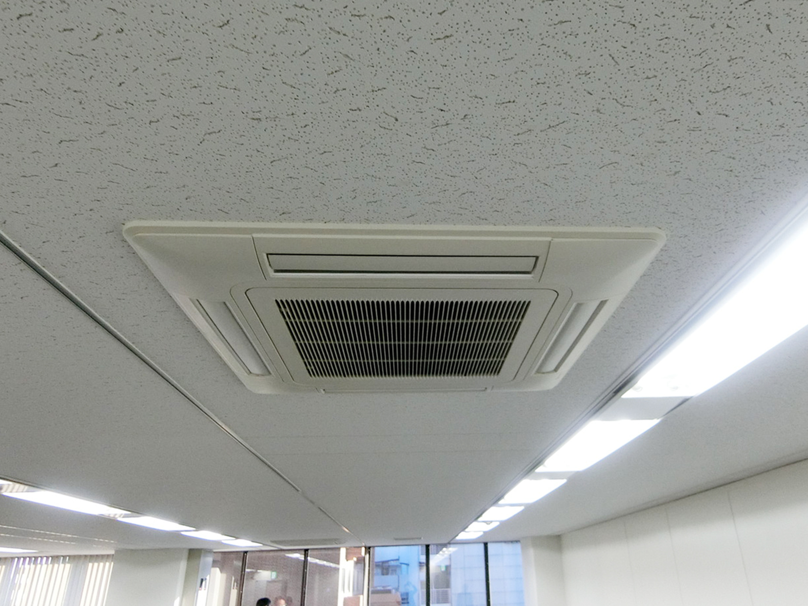 空調