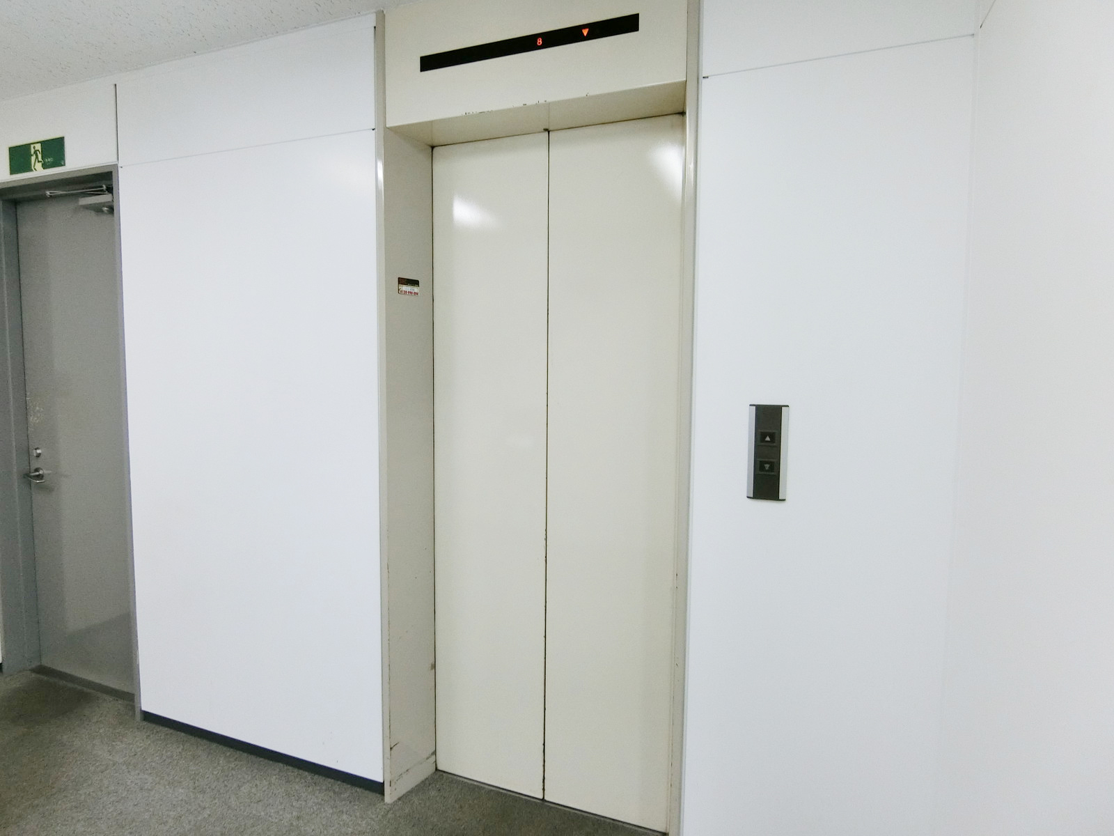 エレベーター
