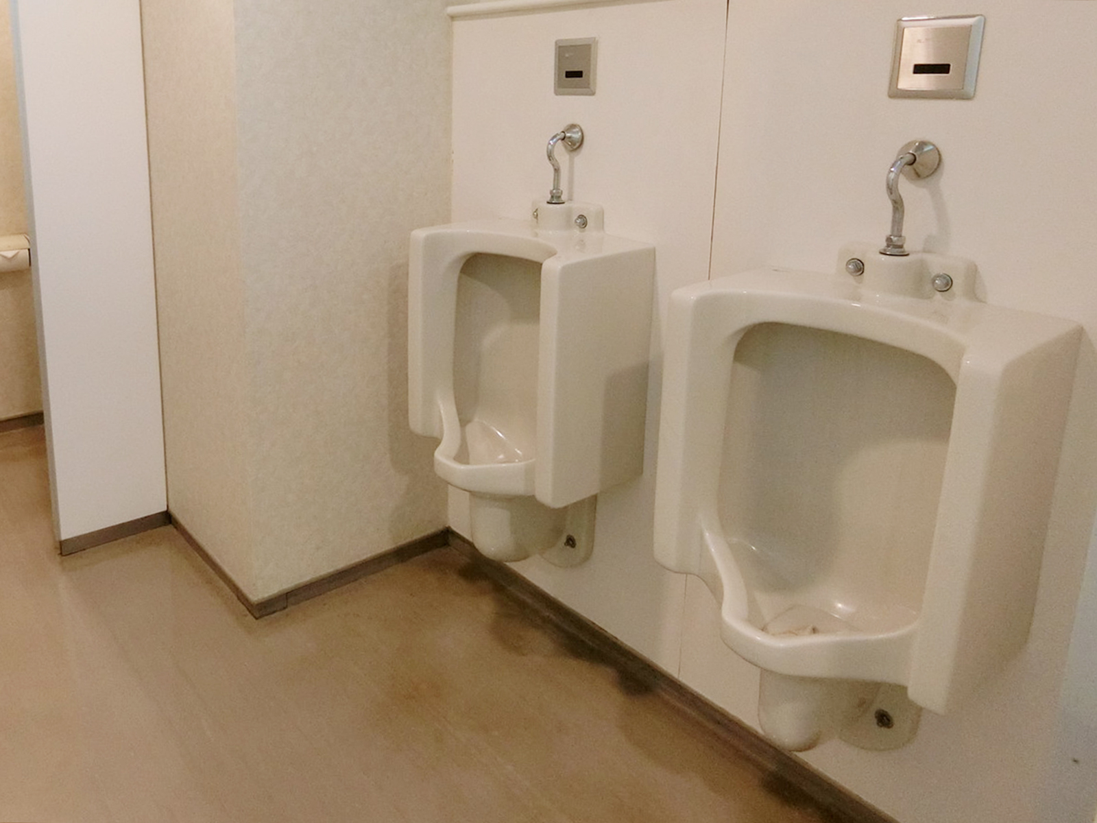男性用トイレ