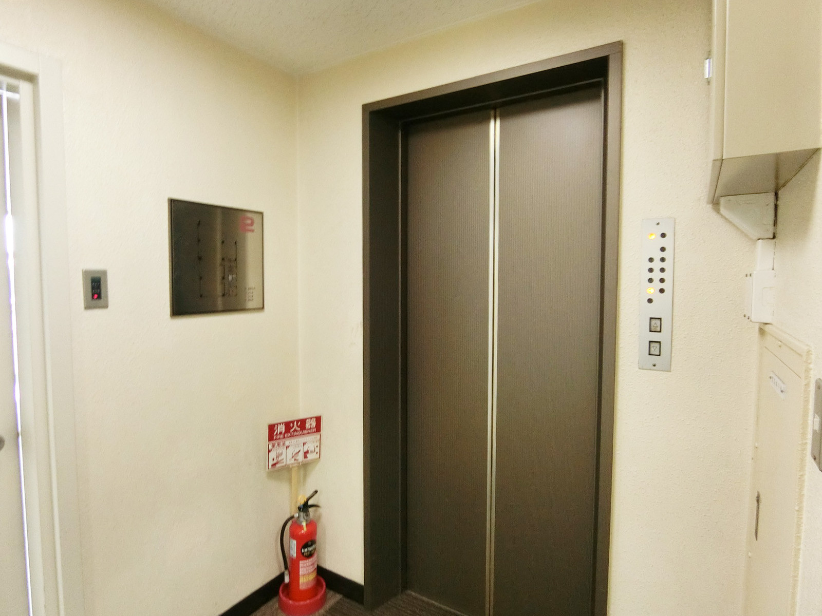 エレベーター