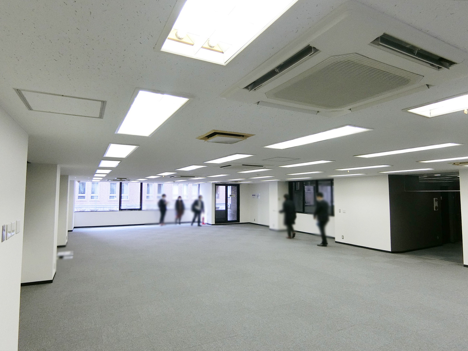 オフィス室内参考画像