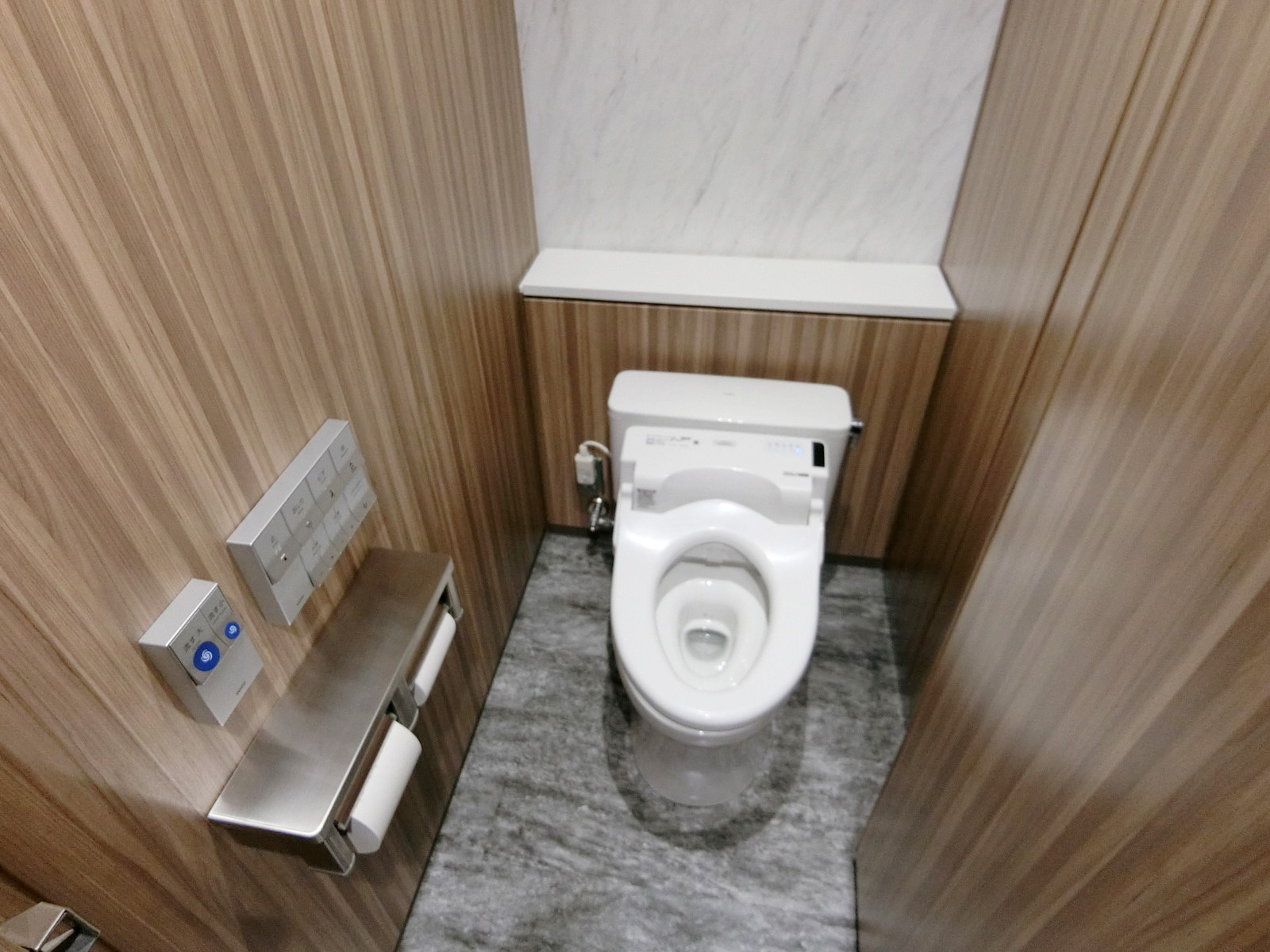 個室トイレ