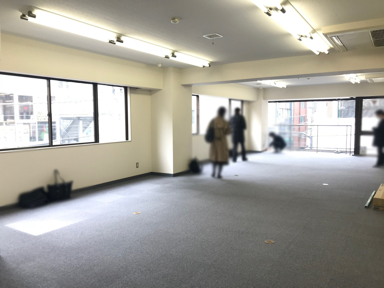 別角度の様子