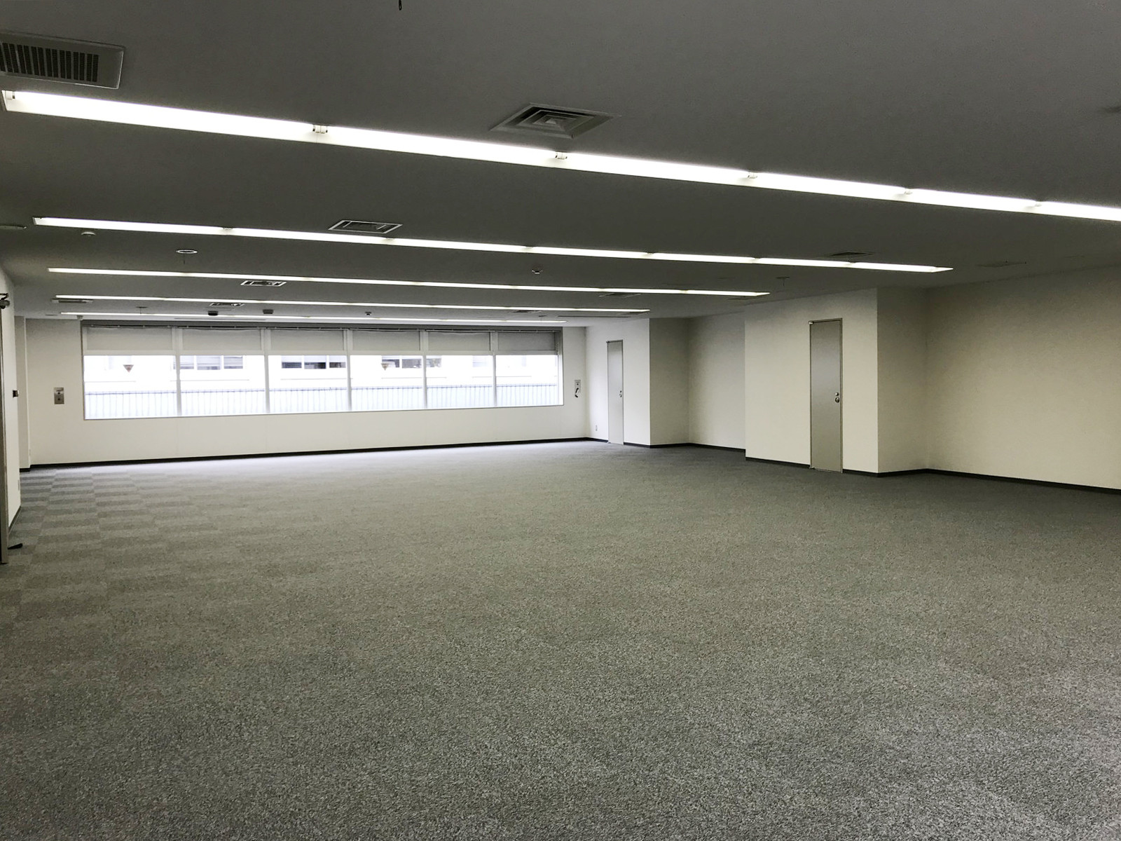 オフィス室内参考画像（6階・約75坪）