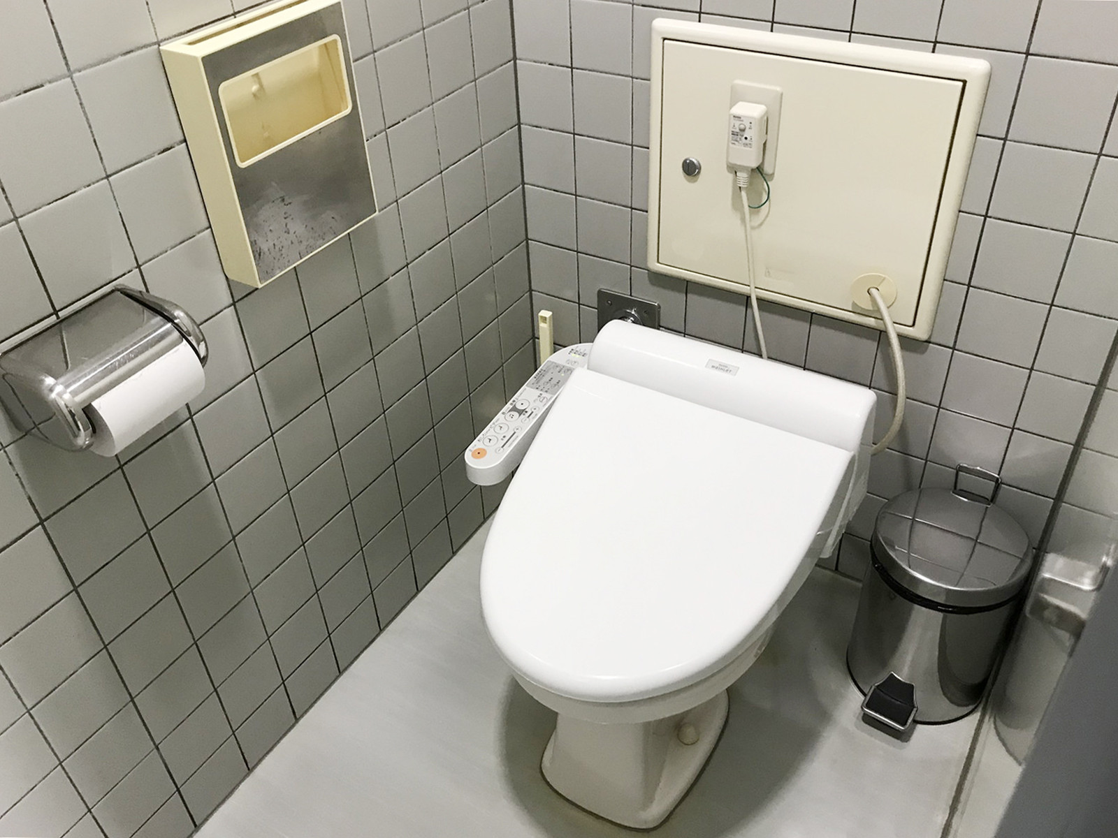 個室トイレ