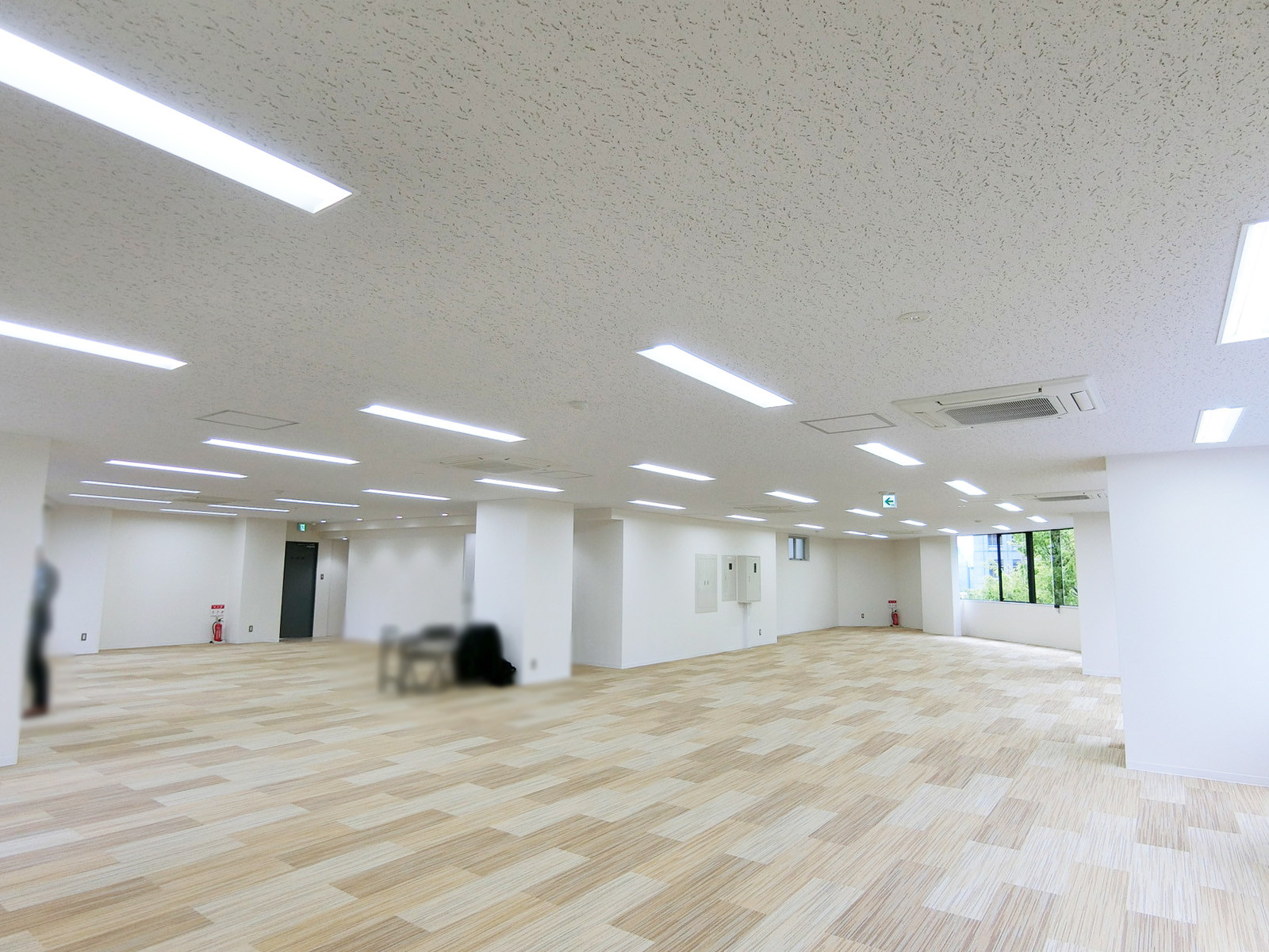 オフィス室内参考画像(5階・約74坪)