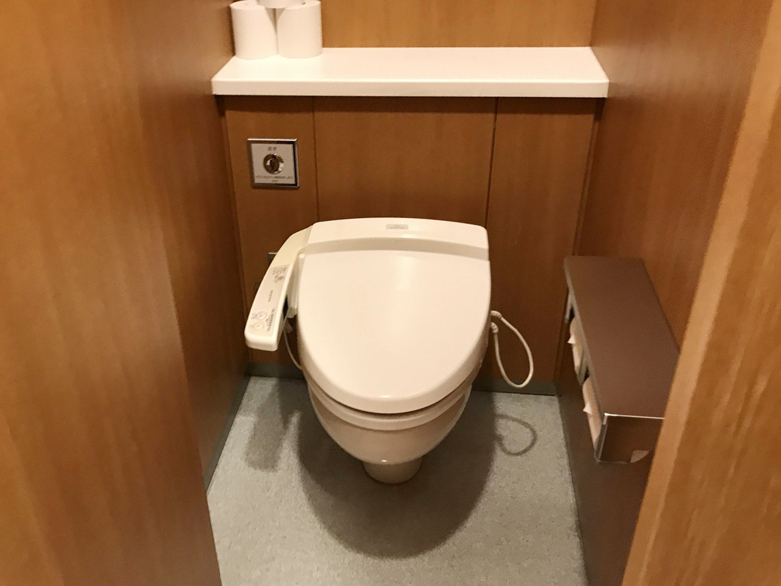 個室トイレ